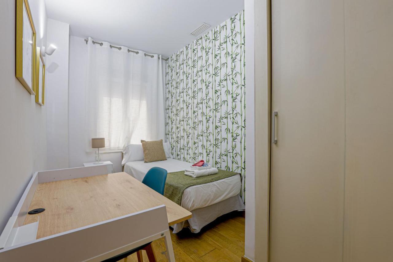 Alcam Gold Apartment Barcelona Exterior photo