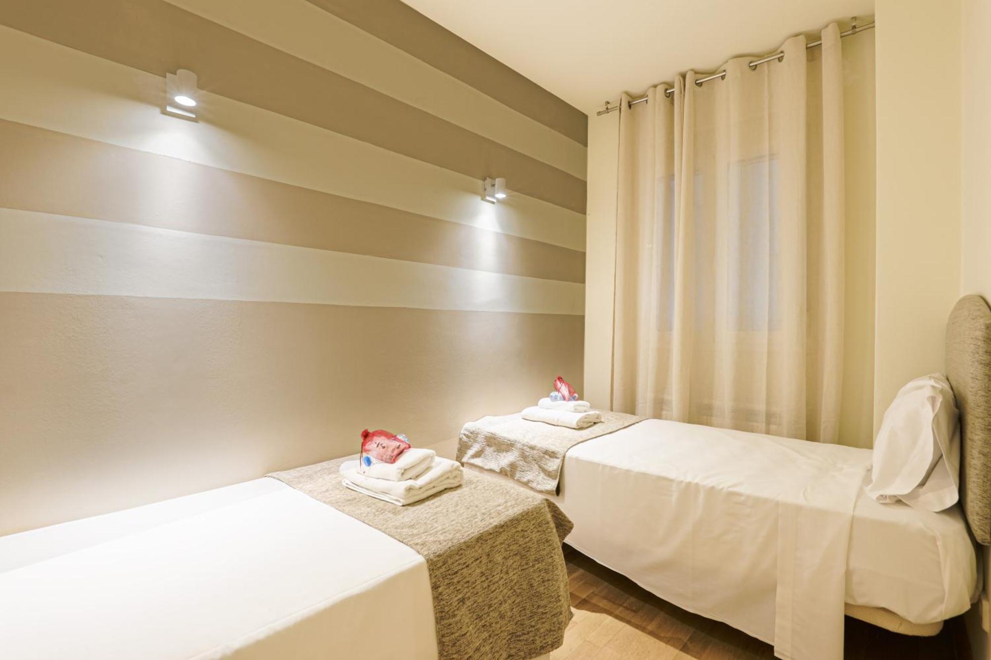 Alcam Gold Apartment Barcelona Exterior photo