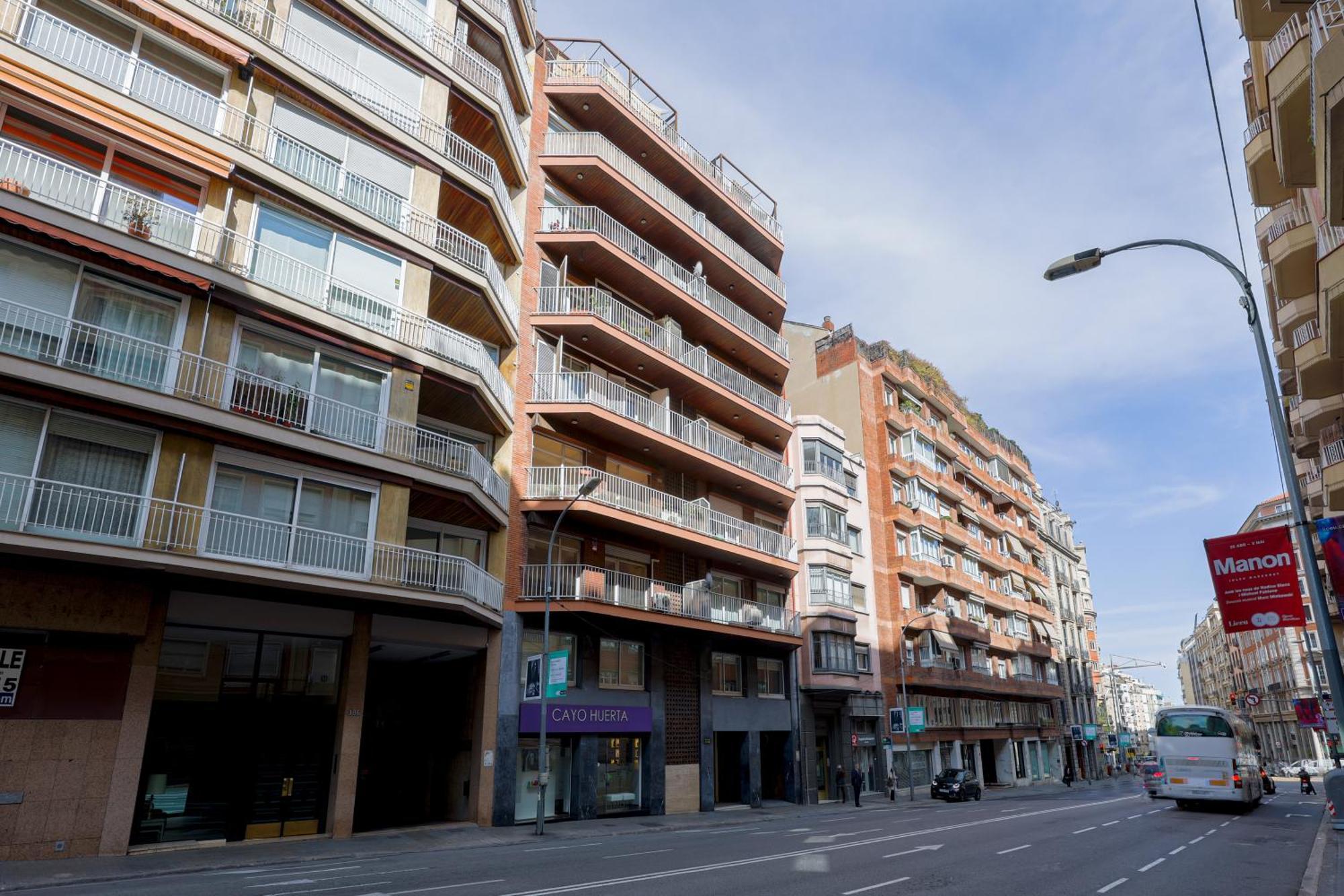 Alcam Gold Apartment Barcelona Exterior photo