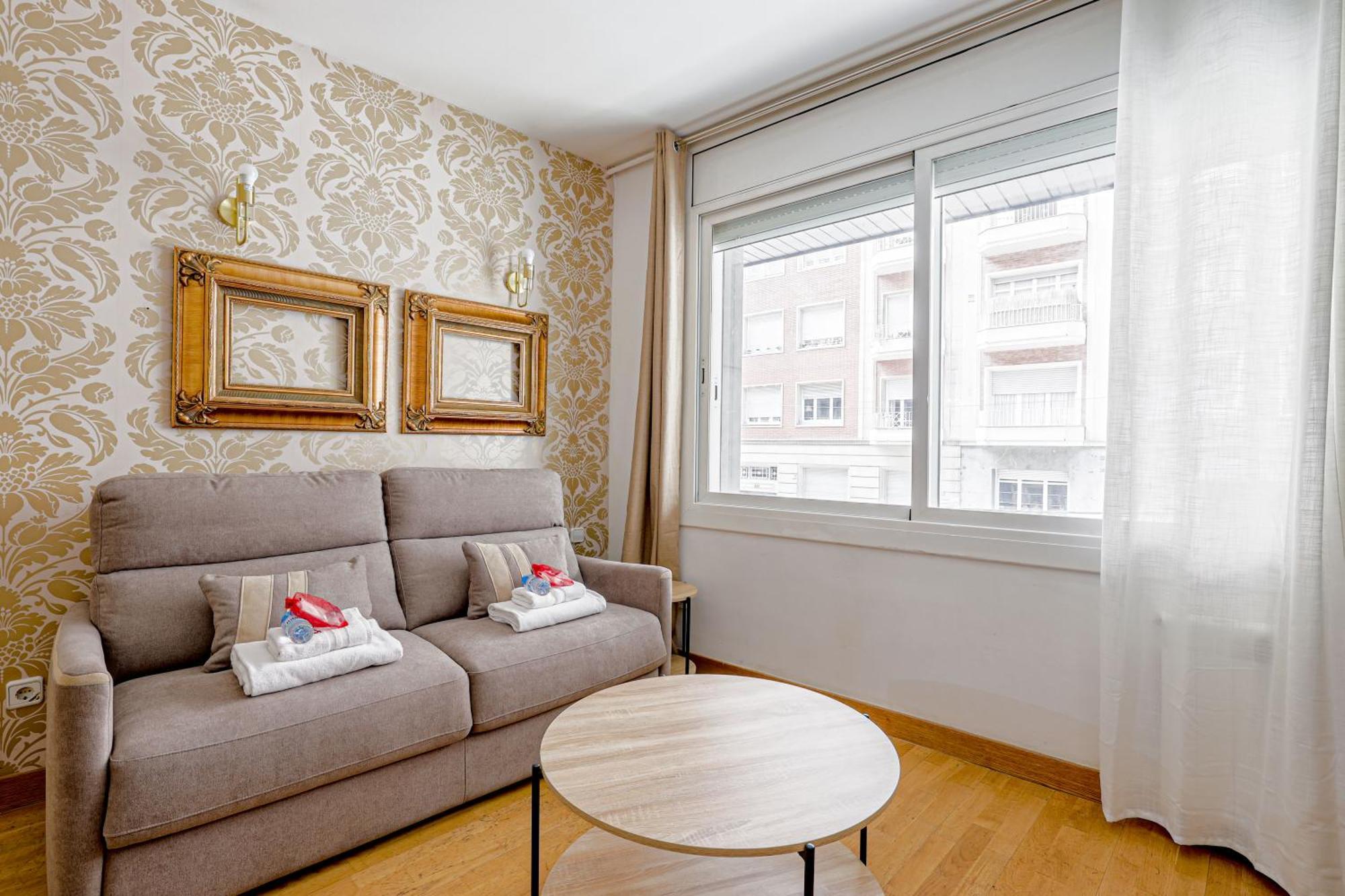 Alcam Gold Apartment Barcelona Exterior photo